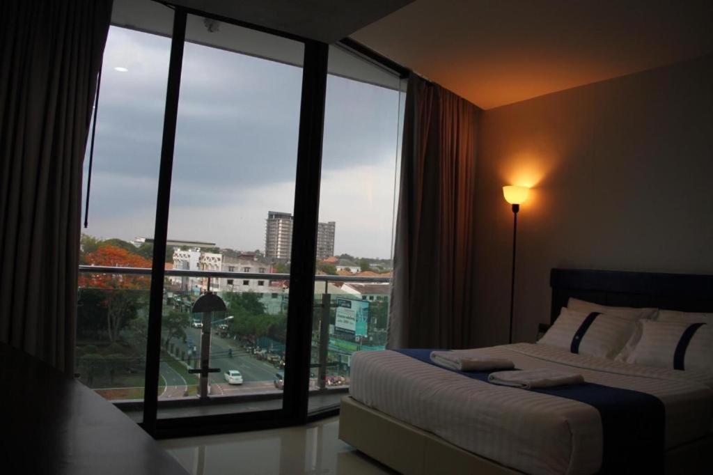 Ingtara Hotel Khon Kaen Eksteriør billede