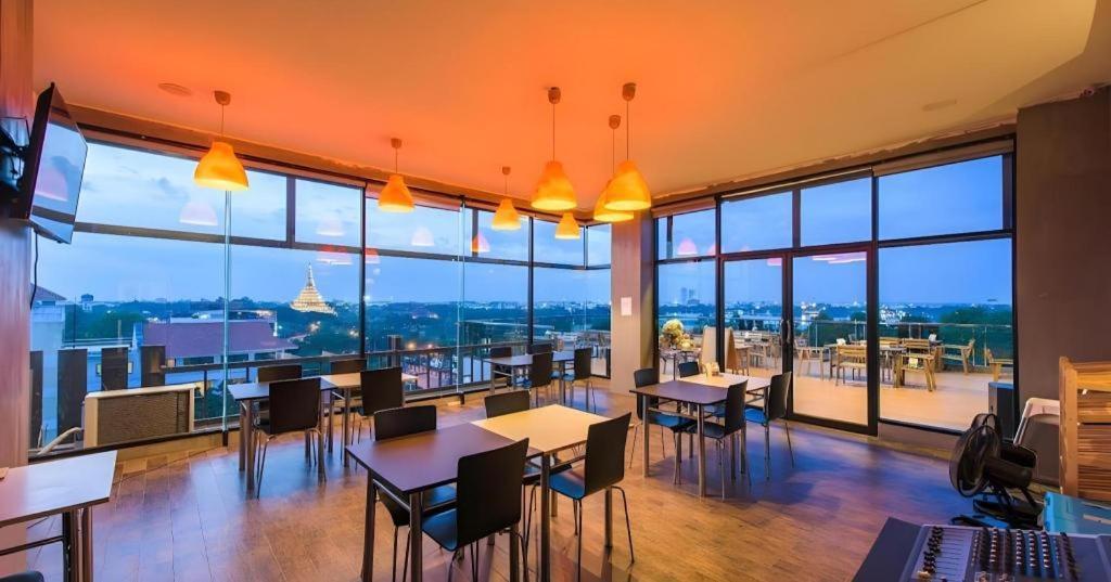 Ingtara Hotel Khon Kaen Eksteriør billede