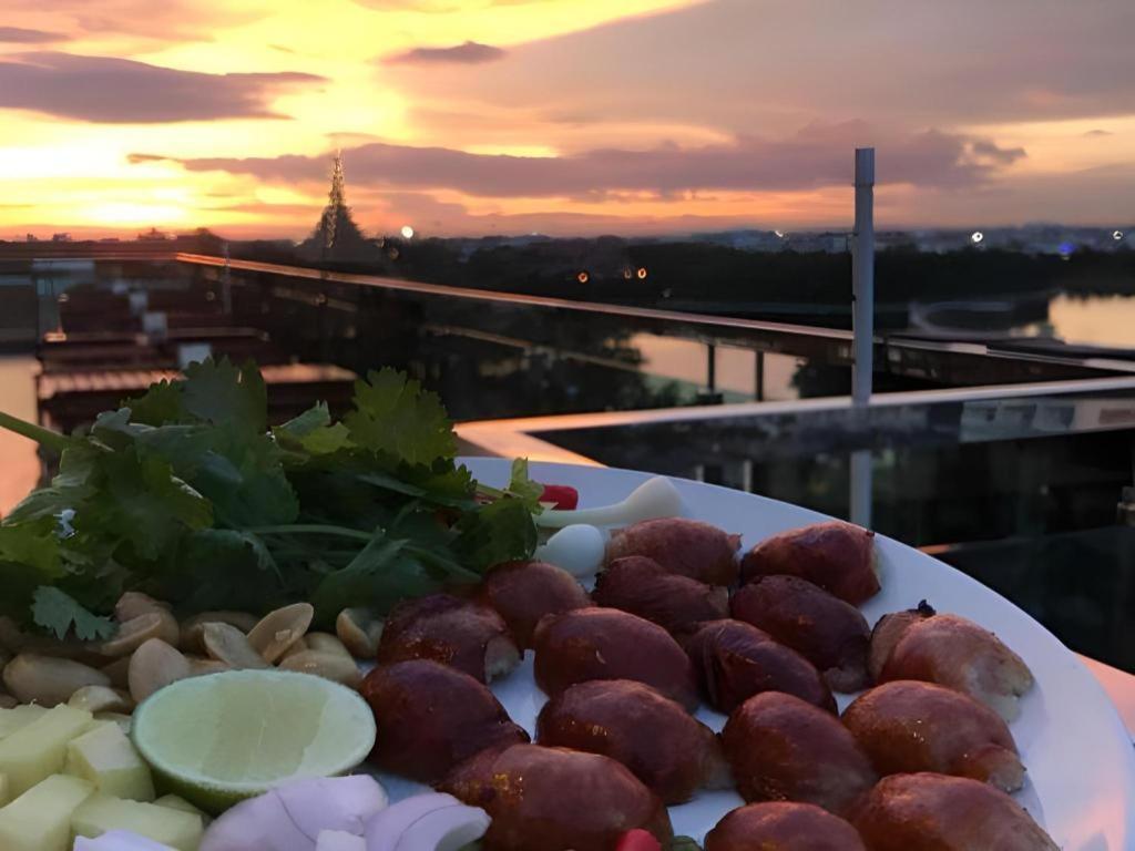 Ingtara Hotel Khon Kaen Eksteriør billede